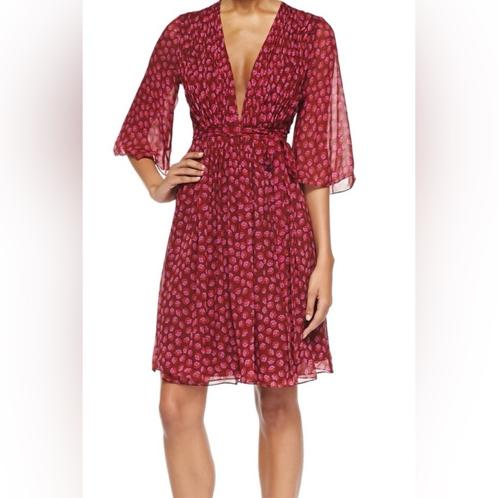 NWT Diane von FURSTENBERG Wrap Dress